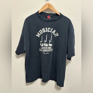 Vintage “Musician Looking For Groupies” Fender T Shirt Mens Size XL